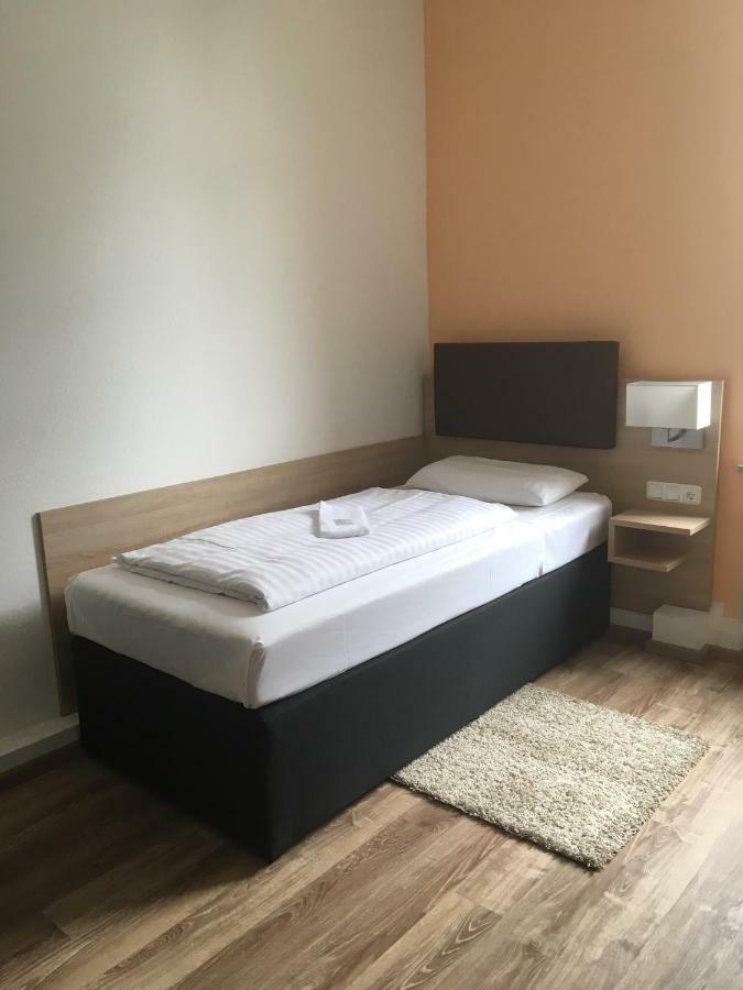 Central Hotel Ντούισμπουργκ Εξωτερικό φωτογραφία
