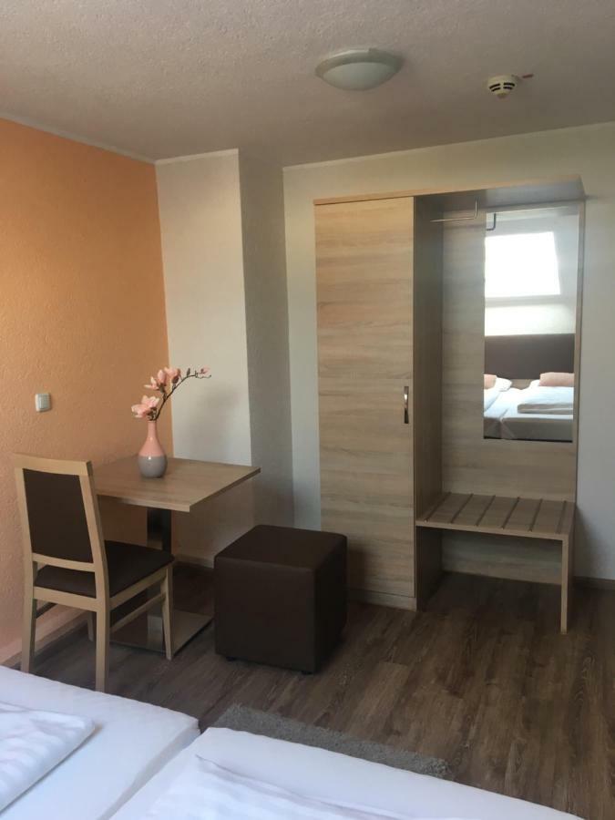 Central Hotel Ντούισμπουργκ Εξωτερικό φωτογραφία
