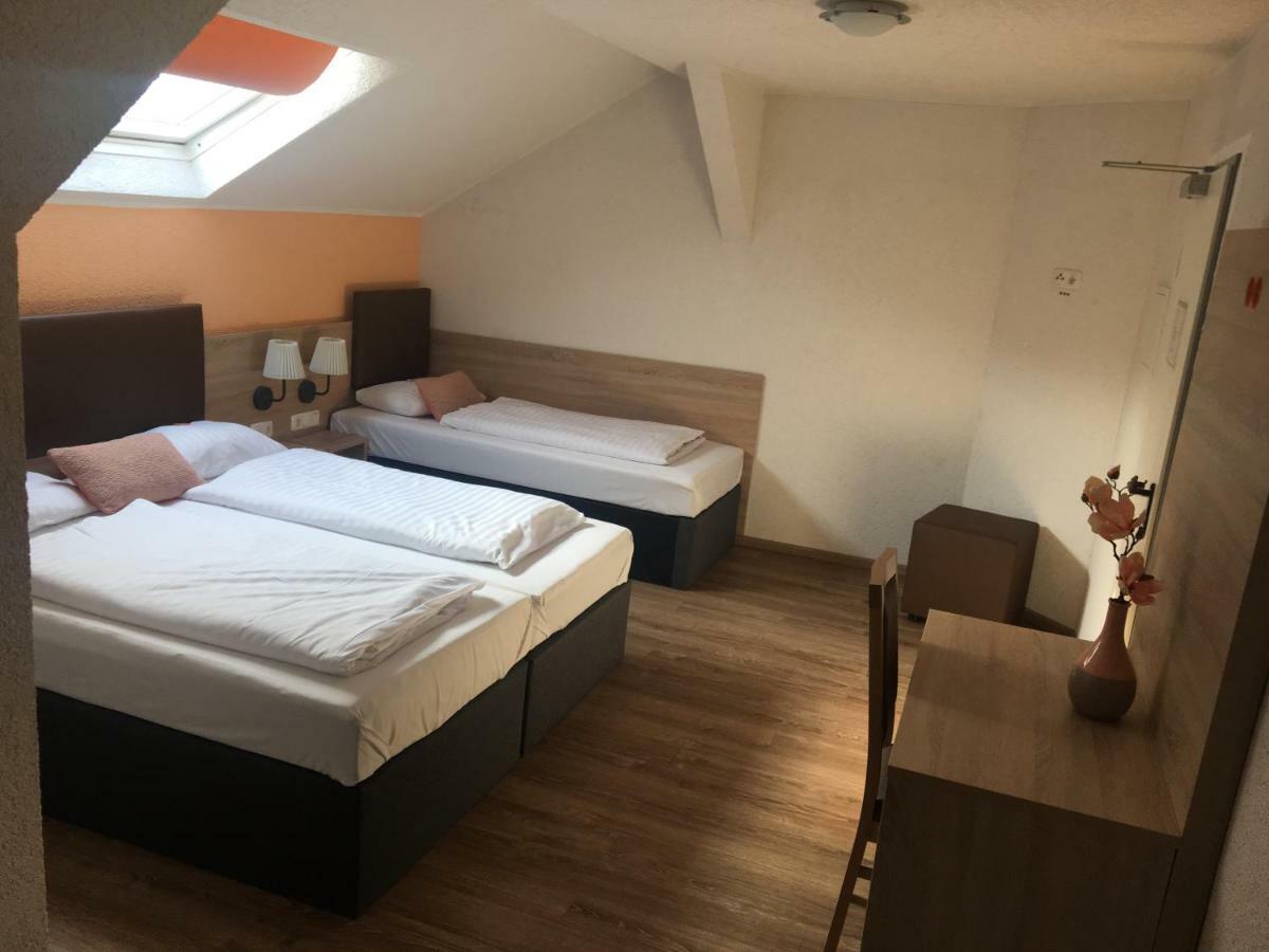 Central Hotel Ντούισμπουργκ Εξωτερικό φωτογραφία
